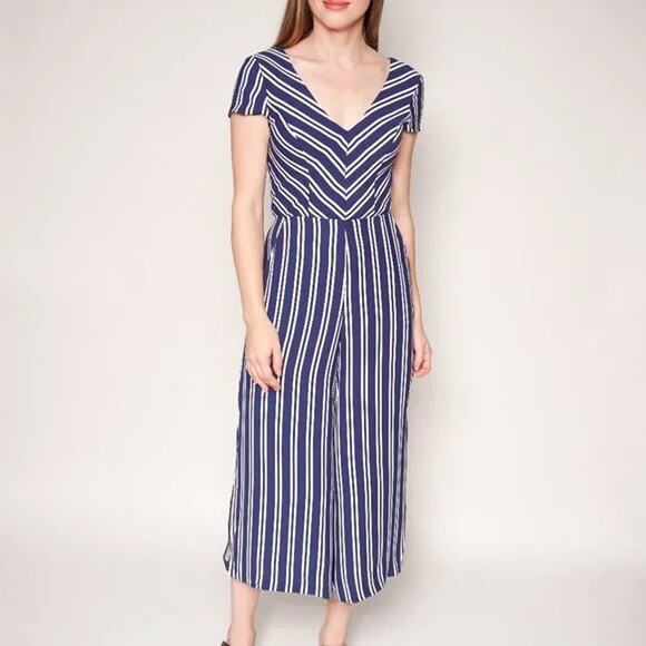AMANDA UPRICHARD Navy Amery Striped Jumpsuit Small - Picture 7 of 7